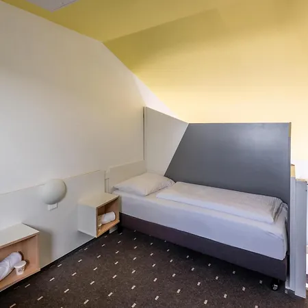 Aachen-wuerselen 2* Würselen